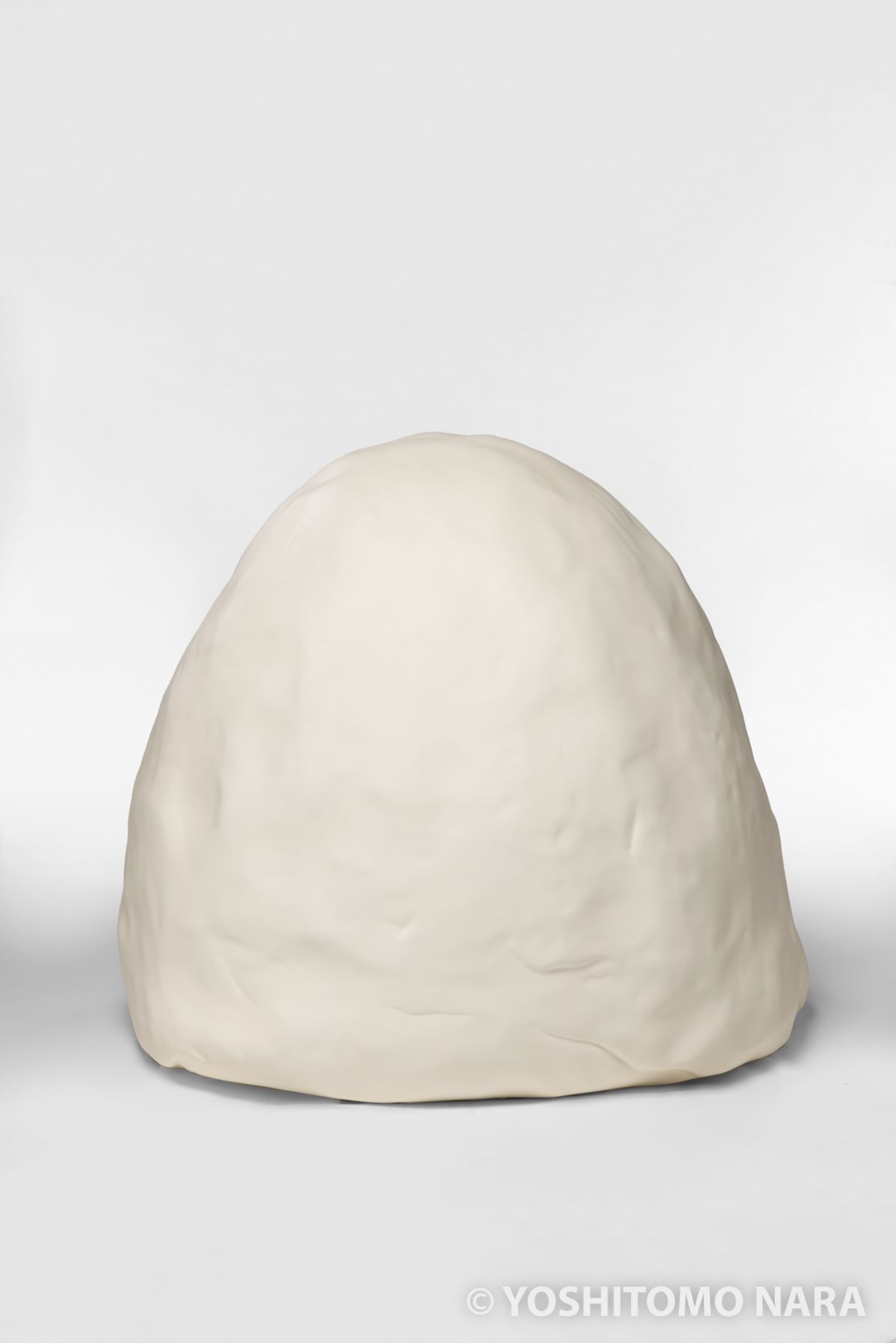 No.YNF7643 - Triangular Rice Ball 2024 | YOSHITOMO NARA The Works
