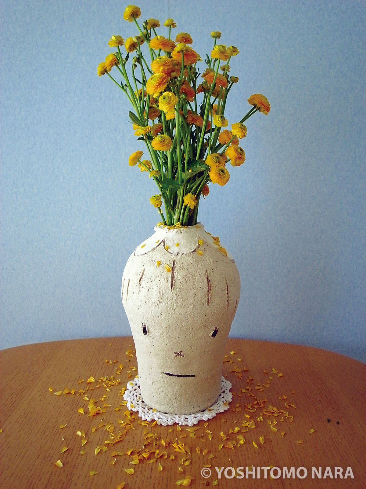 No.YNF4736 - 花頭花瓶（初代） 2007 | YOSHITOMO NARA The Works