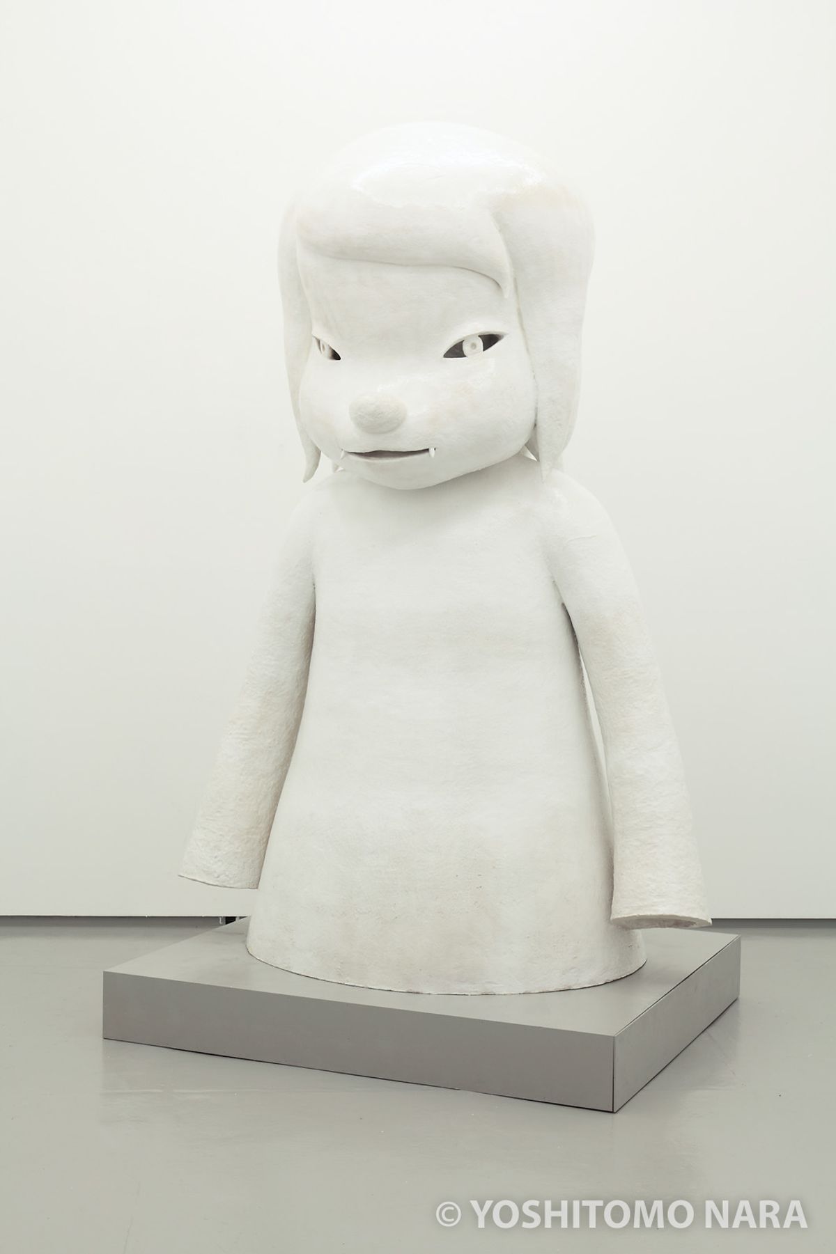 No.YNF5377 - White Riot 2010 | YOSHITOMO NARA The Works