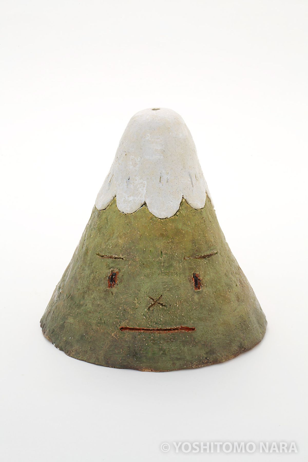 No.YNF5586 - 富士山型一輪挿し 2011 | YOSHITOMO NARA The