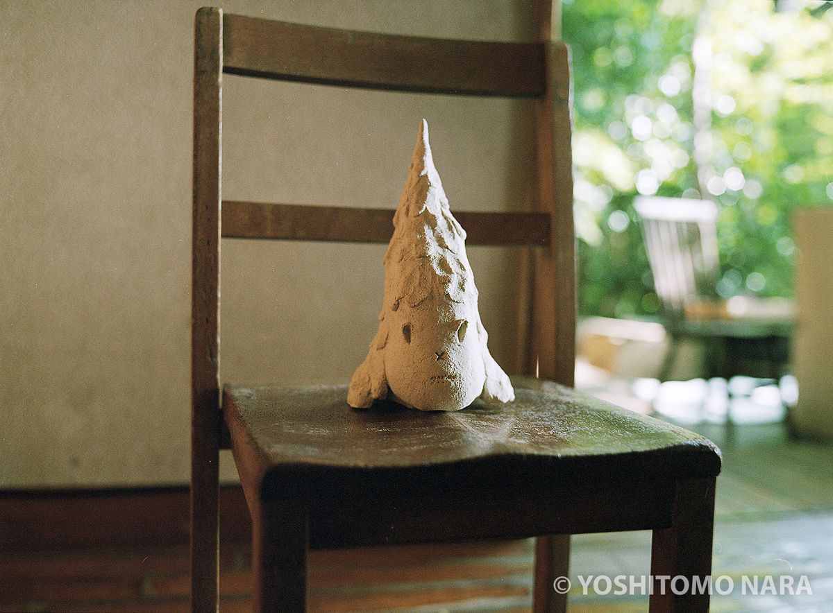 奈良美智　Under-the-Tree フィギュア 奈良美智 スノードーム Little Wanderer レッド(レッド)：オフィス