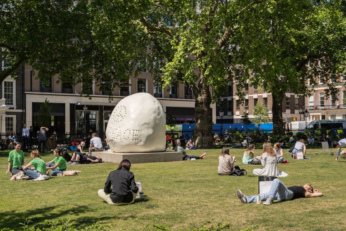 No.YNF6889 - Peace Head（拡大作） 2021（粘土原型：2020